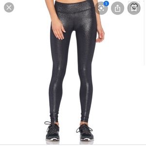 Beyond Yoga Shimmer Essential Legging